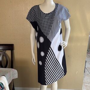 Geometric Black and White Dress